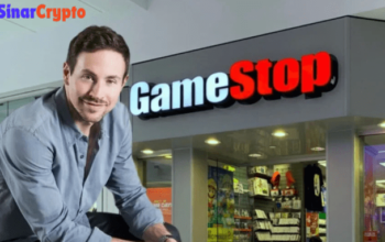 GameStop CEO to Pay FTC $985,320 in Penalties, GME Down 3%